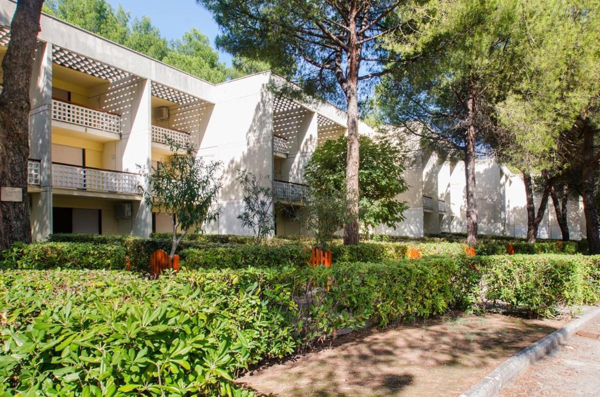Residence Julia Peschici Exterior photo